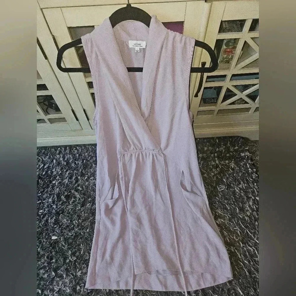 Wilfred Dresses & Skirts - Wilfred (Aritzia) mini dress small
